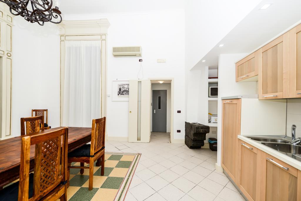 Residenza Santa Chiara Apartman Nápoly Kültér fotó