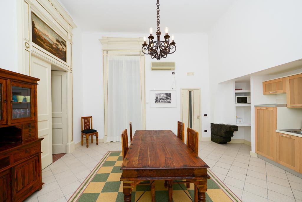 Residenza Santa Chiara Apartman Nápoly Kültér fotó